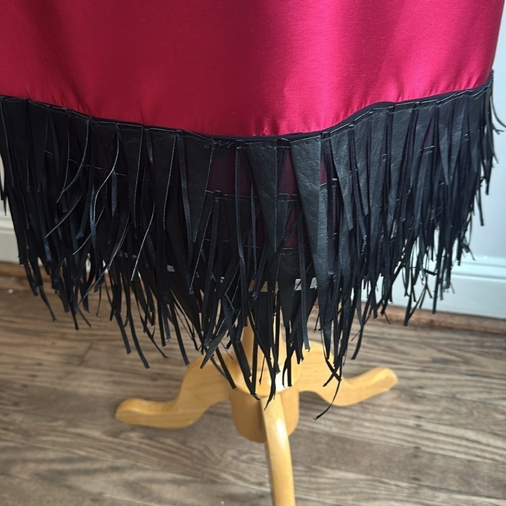Designer Sample Cocktail Dress Red Silk Sleeveless Leather Fringe Size 6 NWOT - Picture 3 of 4